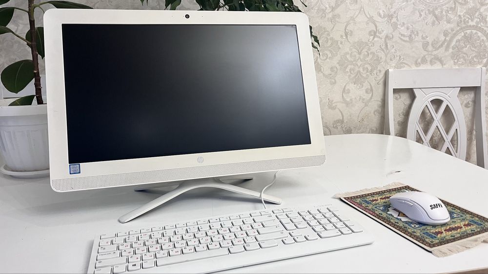 Компьютер Моноблок HP Core I5-7200U
