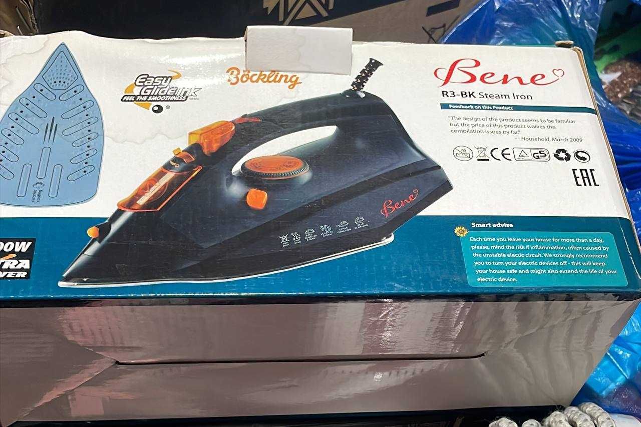 Утюг Bene R3-BK Steam Iron