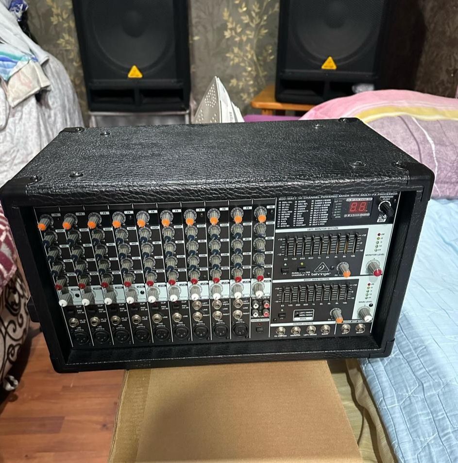 BEHRINGER: звуковое музыкальное оборудование