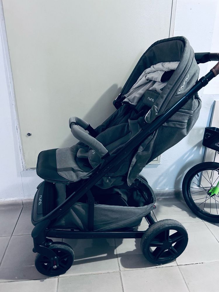 Детская коляска NUNA