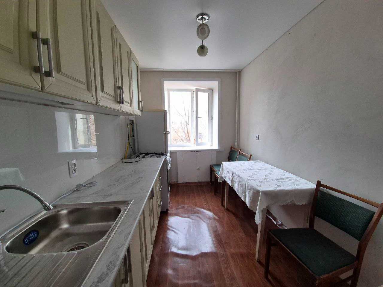 Продается  3-комн квартира по ул Назарбаева д47