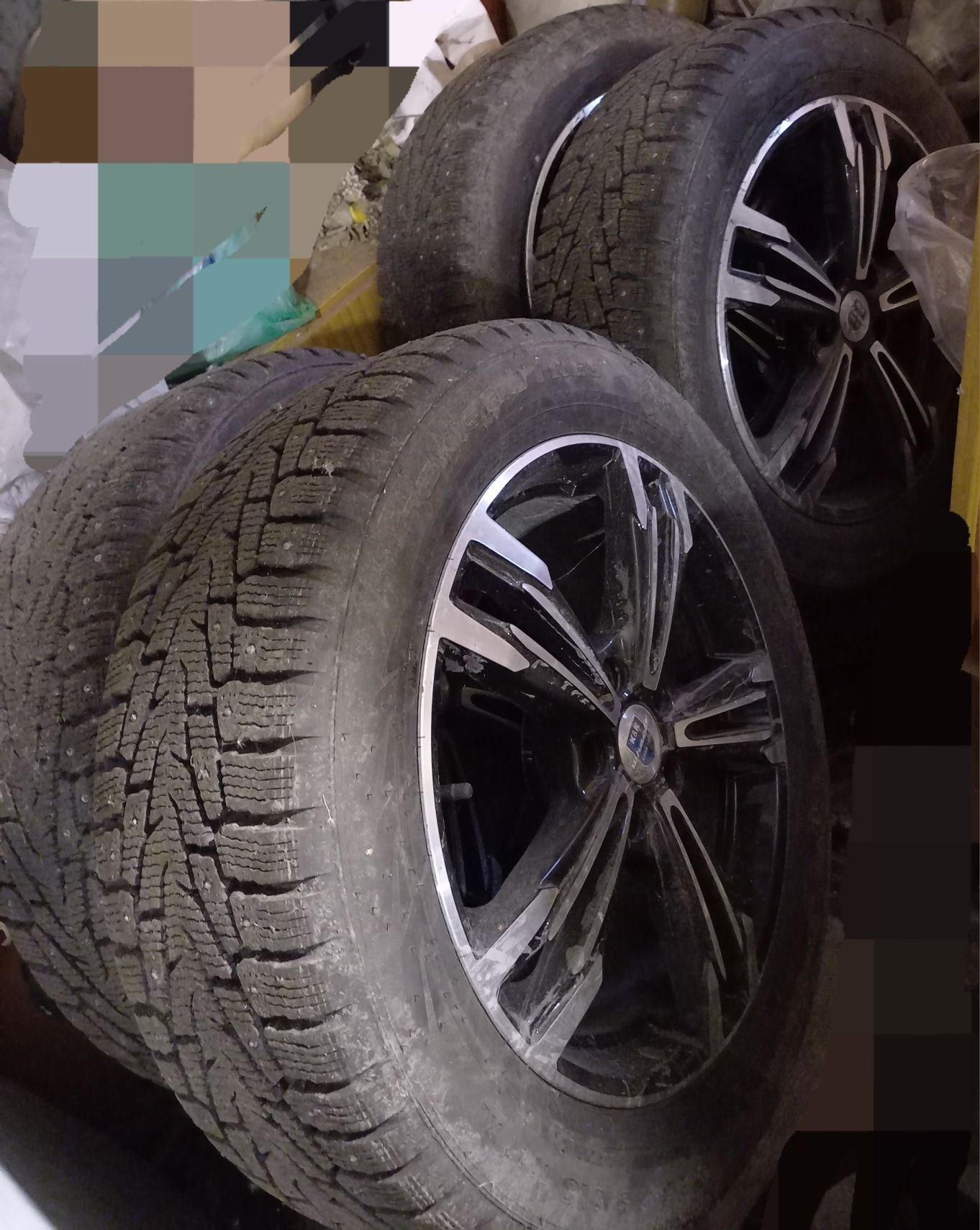 Продам комплект зимних колес 225/55R18 с Mitsubishi Outlander