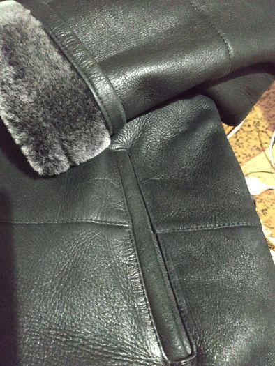 Продам мужскую натуральную дублёнку ( классика )50р.р