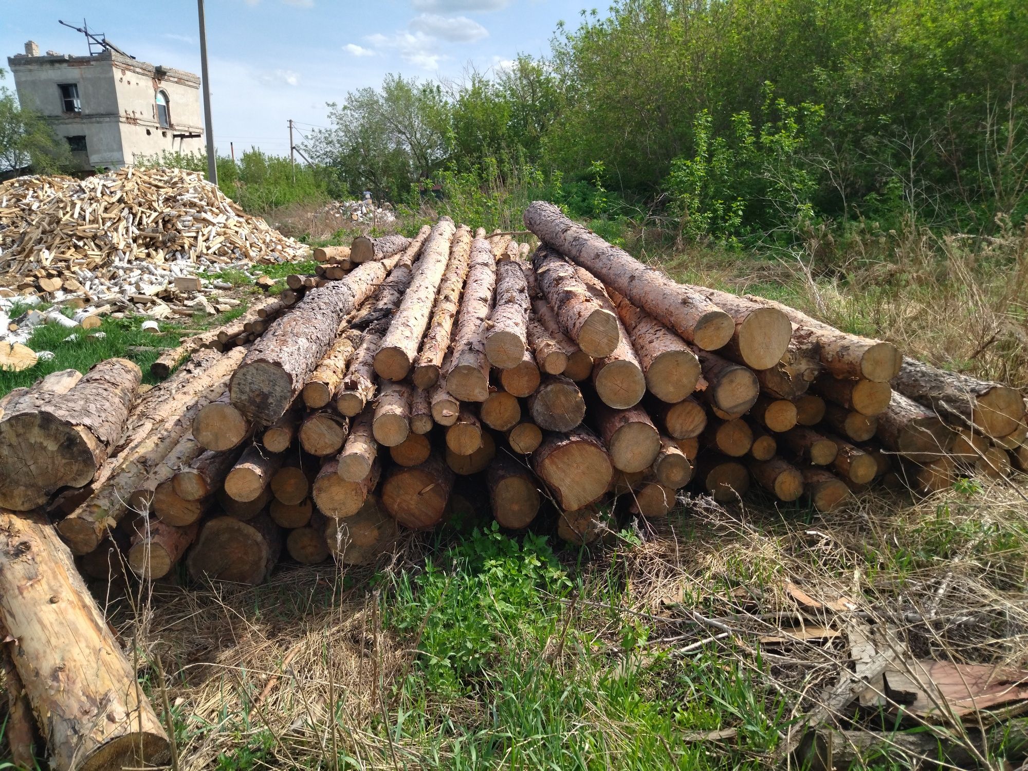 Продам дрова рубленные чурки под товарник