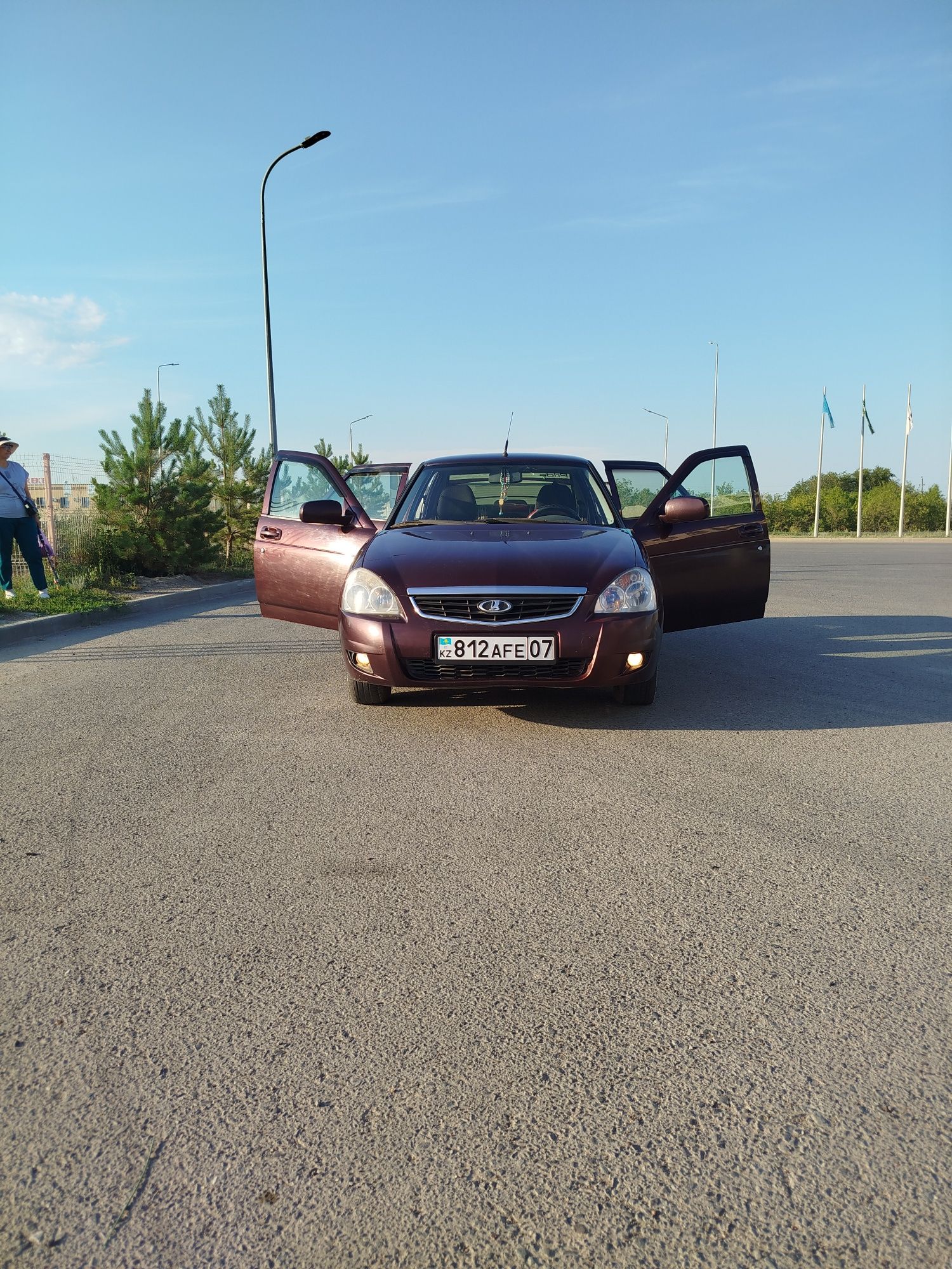 Лада приора 2012