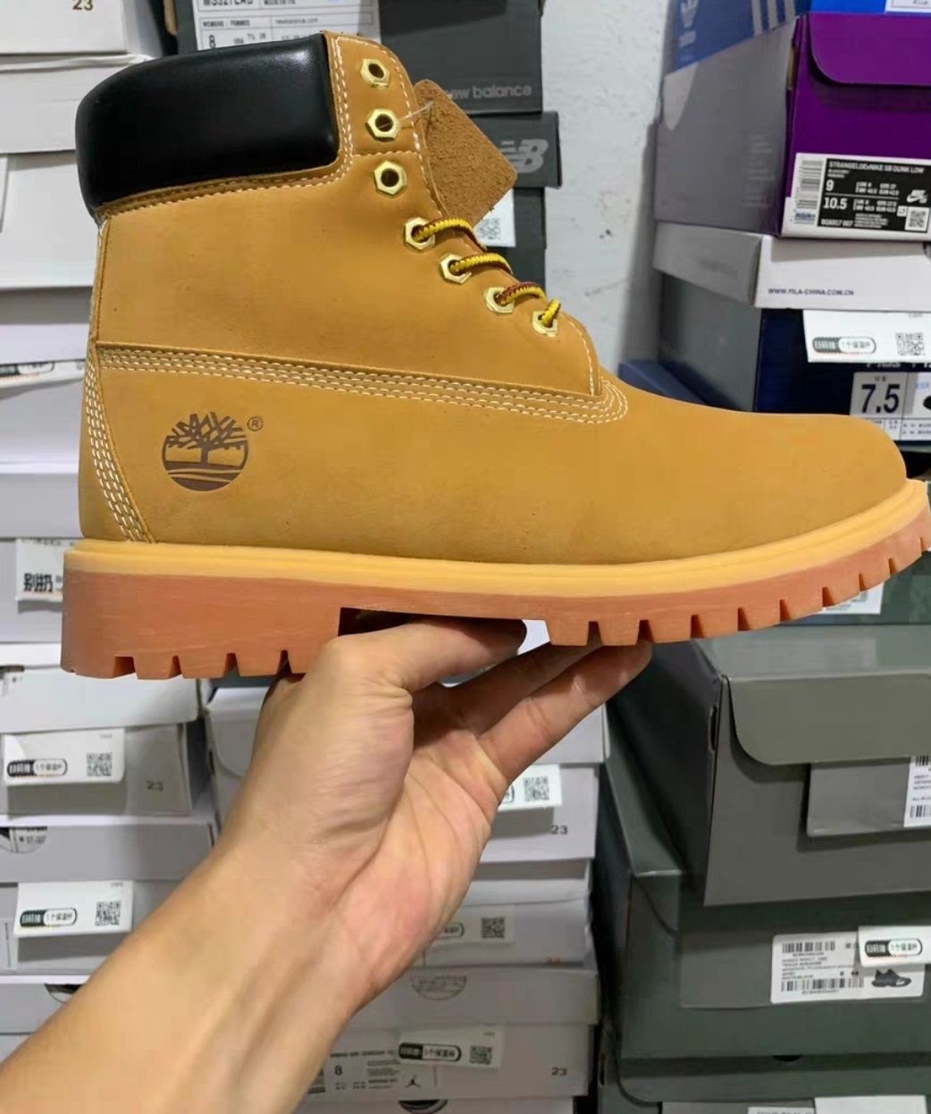 Ботинки Timberland.