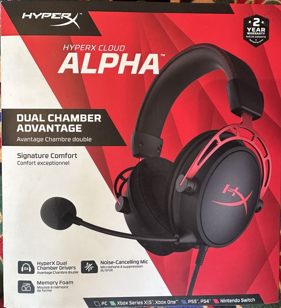 Продам новый Наушники HyperX Cloud Alpha черно-красный