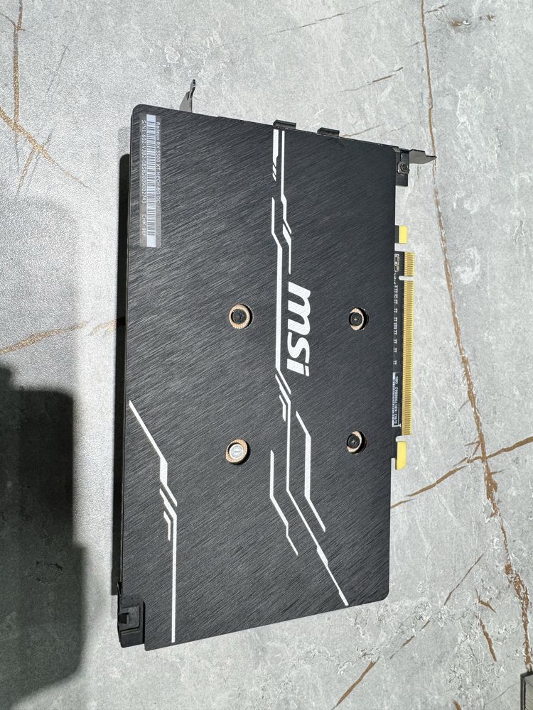 Видеокарта Radeon RX 5500 XT 8gb