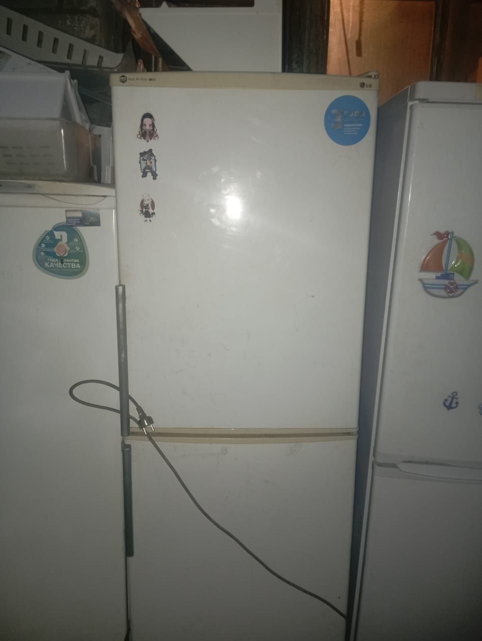 Продам холодильник