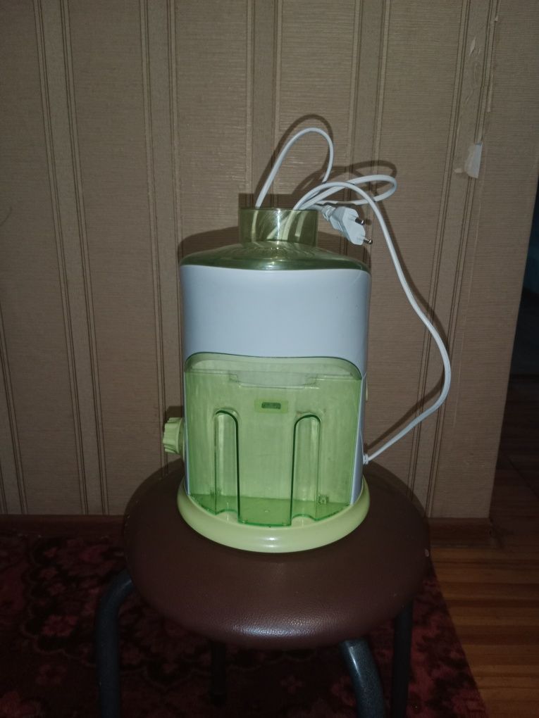 Продам соковижималку