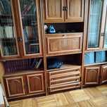 Продается книжный шкаф