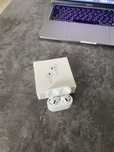 Airpods 4 с шумоподавлением (active noise)