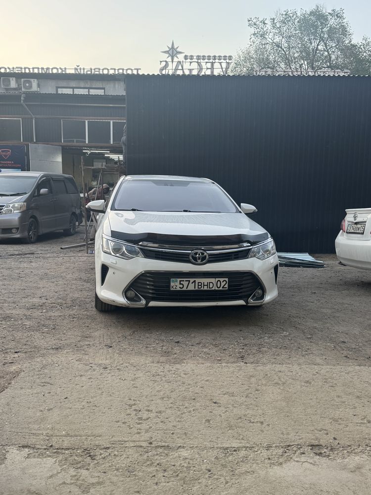 Установка автостекол. Замена автостекол. Антибликовые автостекла