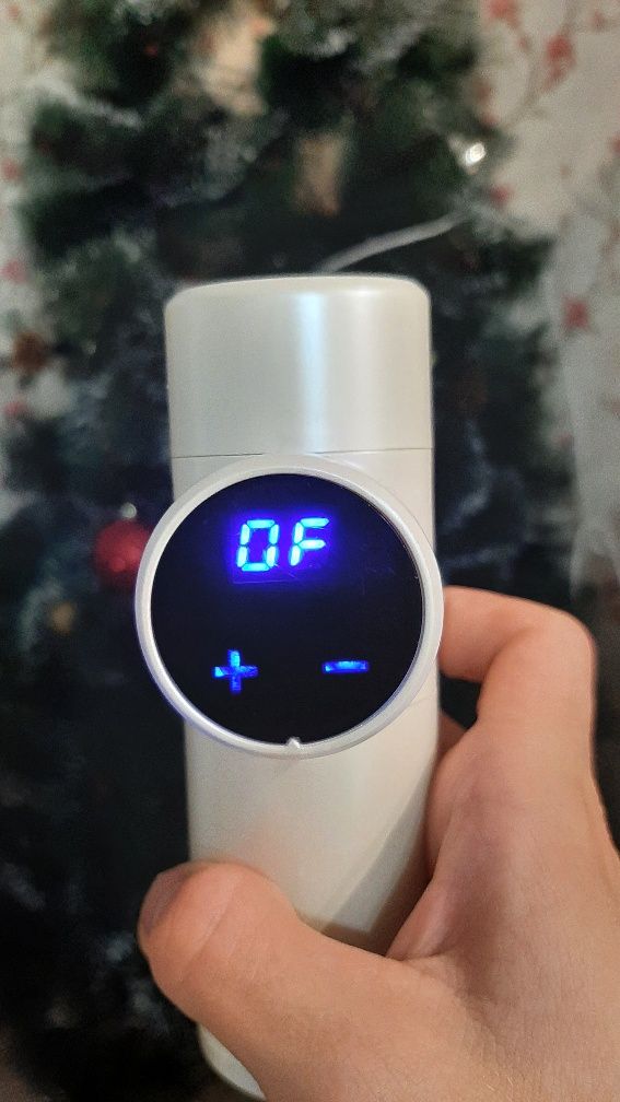 Массажёр новый
6 насадок
30 скоростей
Зарядный провод в комплекте 
Пло
