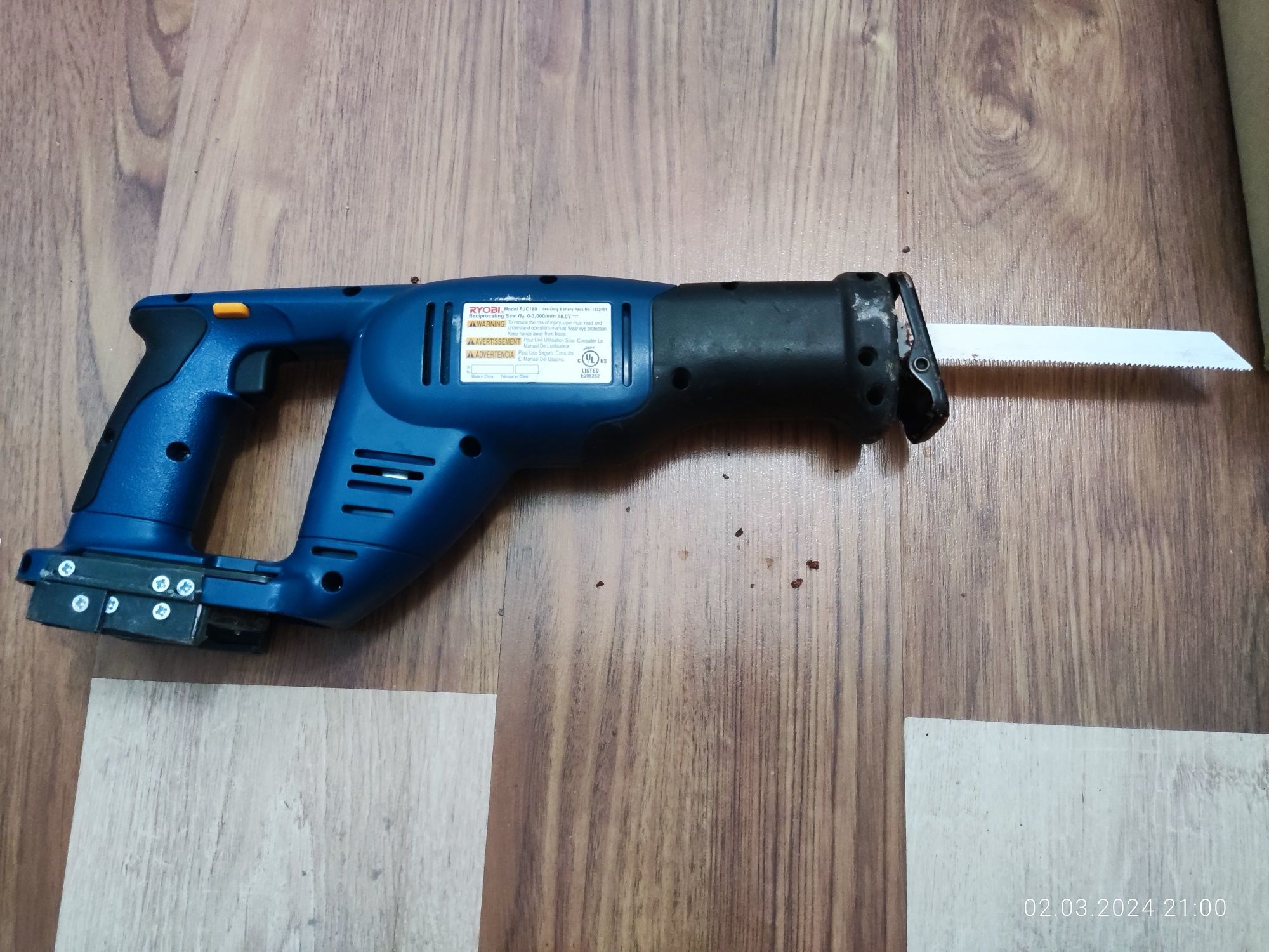 Аккумуляторный инструмент Ryobi Dewalt 12В, 18В,