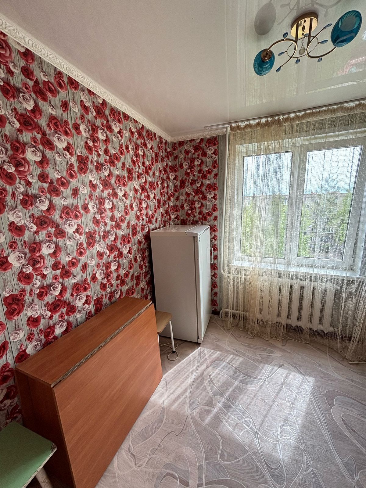 Продаётся 1-комнатная квартира, район Вектора , 19мкр