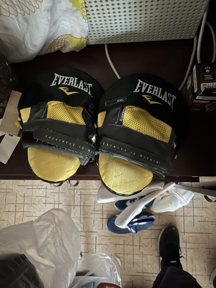 Лапы everlast