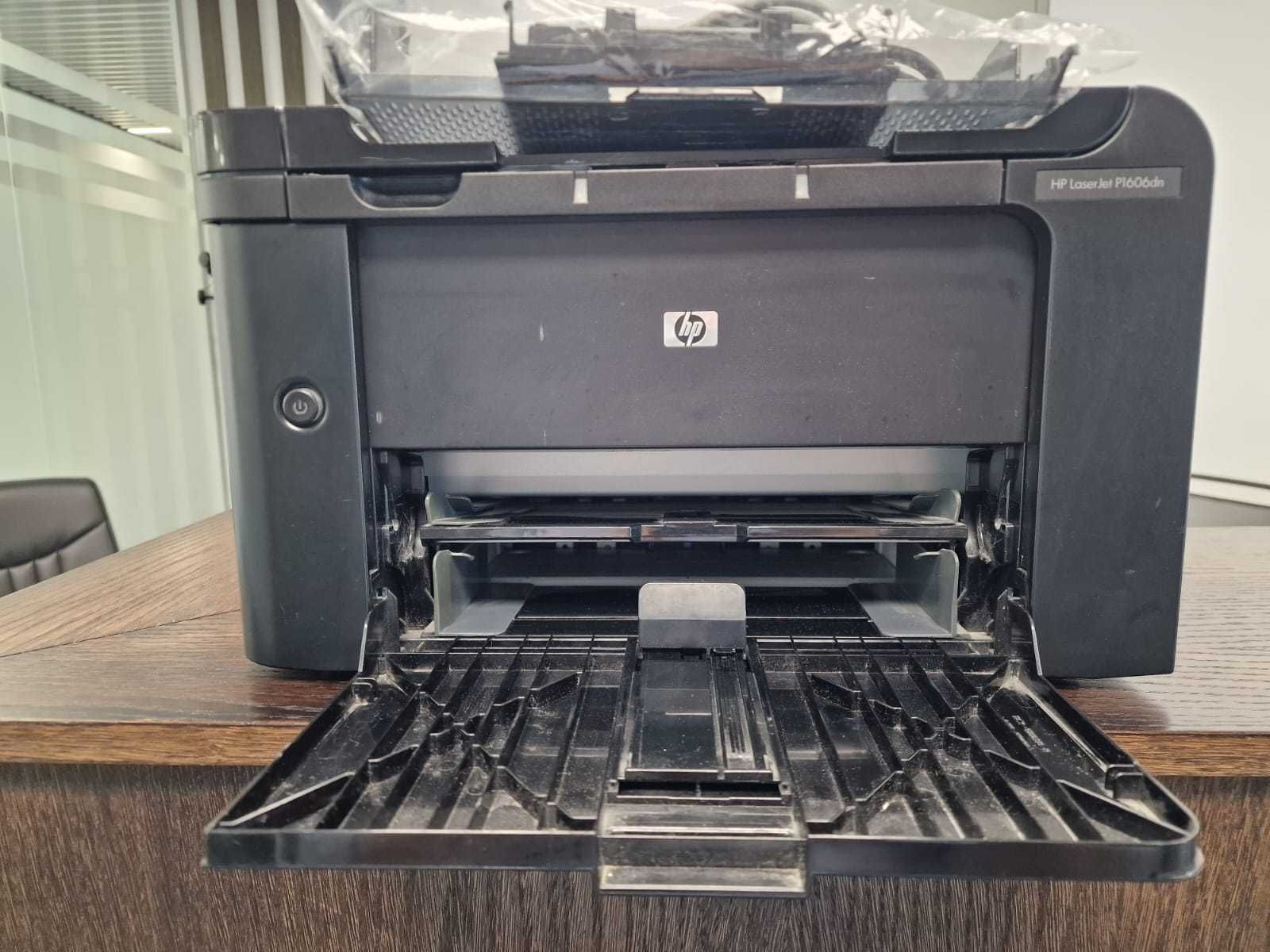 Продам принтер HP Laserjet P1606dn