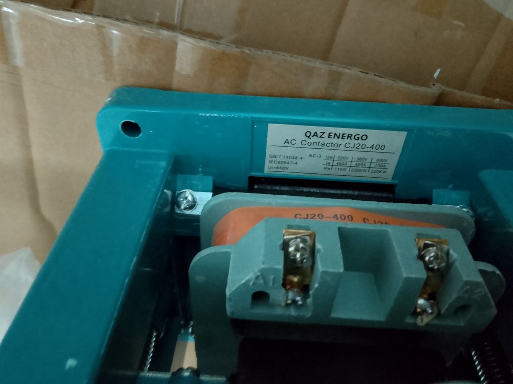 Contaktar CJ20-400A