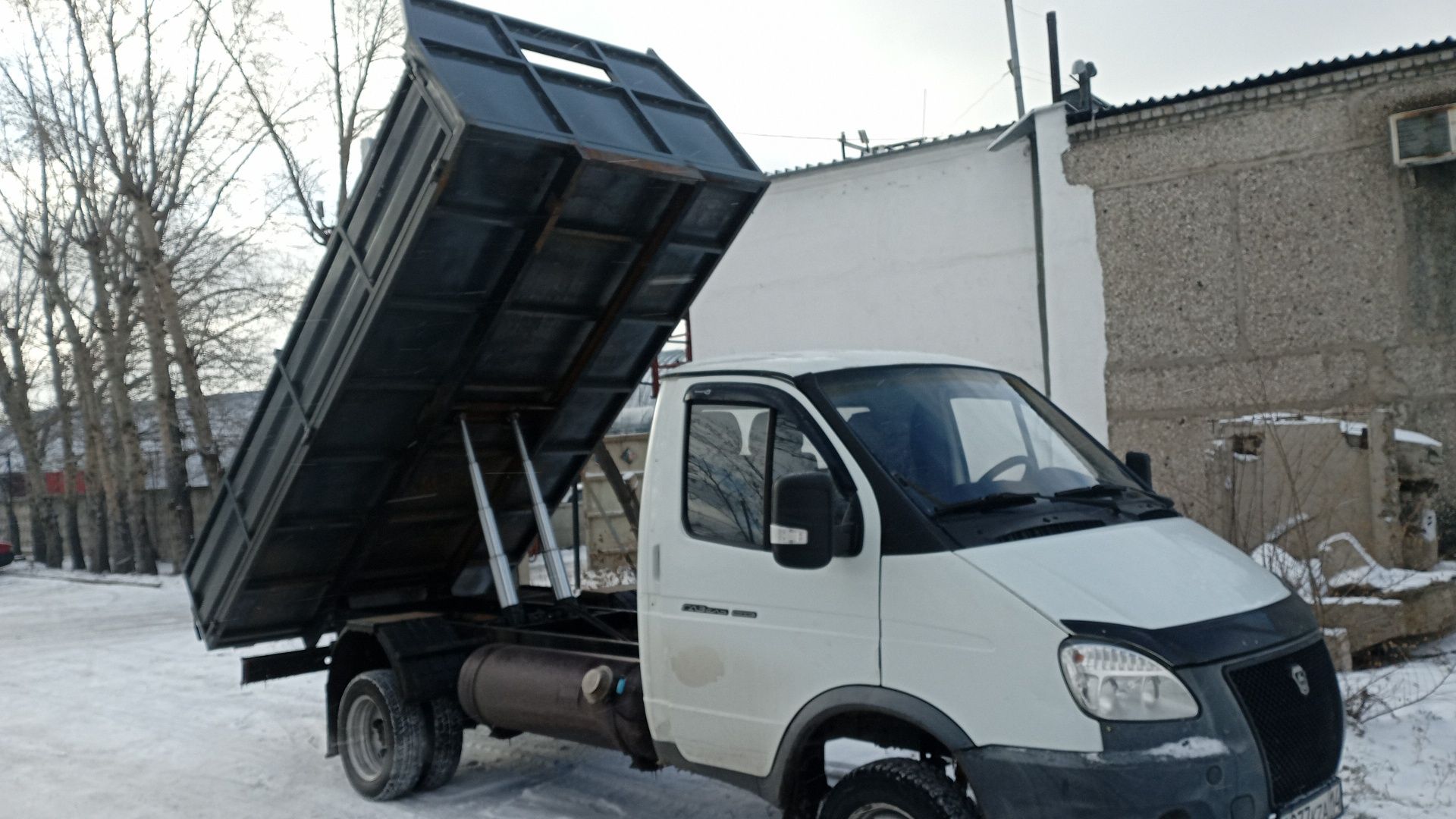 Грузоперевозки по городу и области
