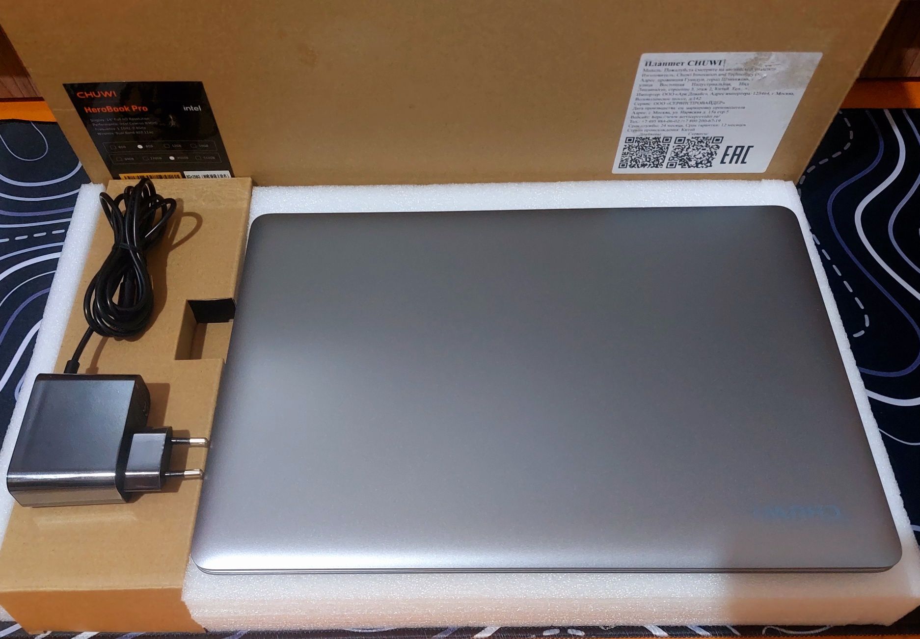 Ультрабук INTEL R ssd256,ozu8 в стиле Макбука!