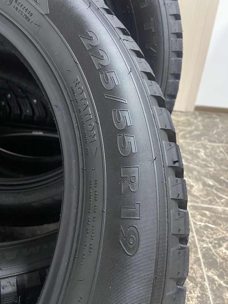 Nokian Nordman 8 SUV 225/55 R19 103T с шипами