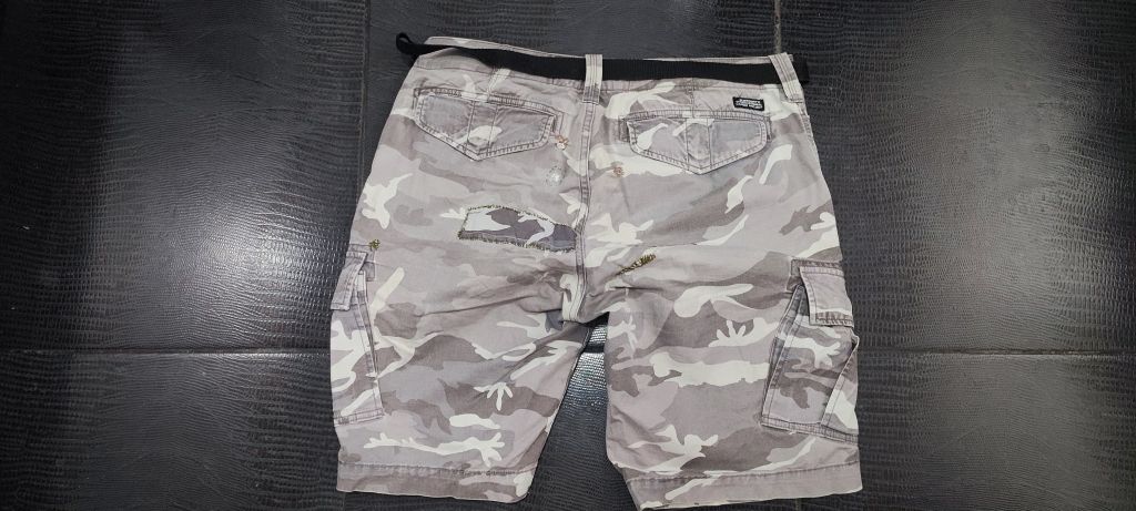 Шорты Superdry мужские 31