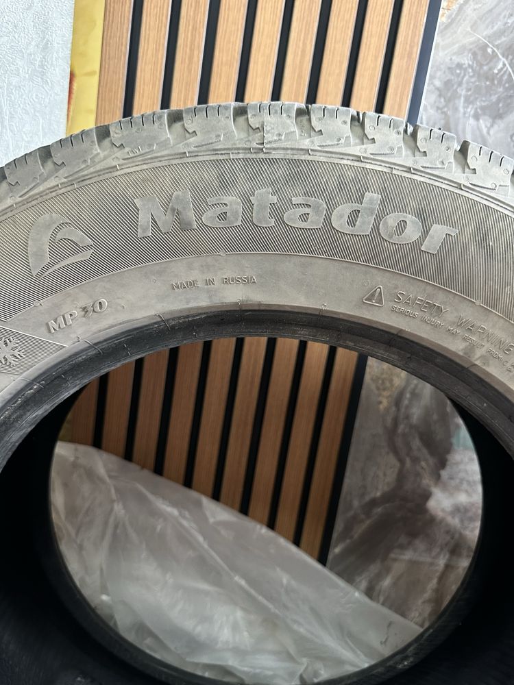 Продам Шины  R 17
