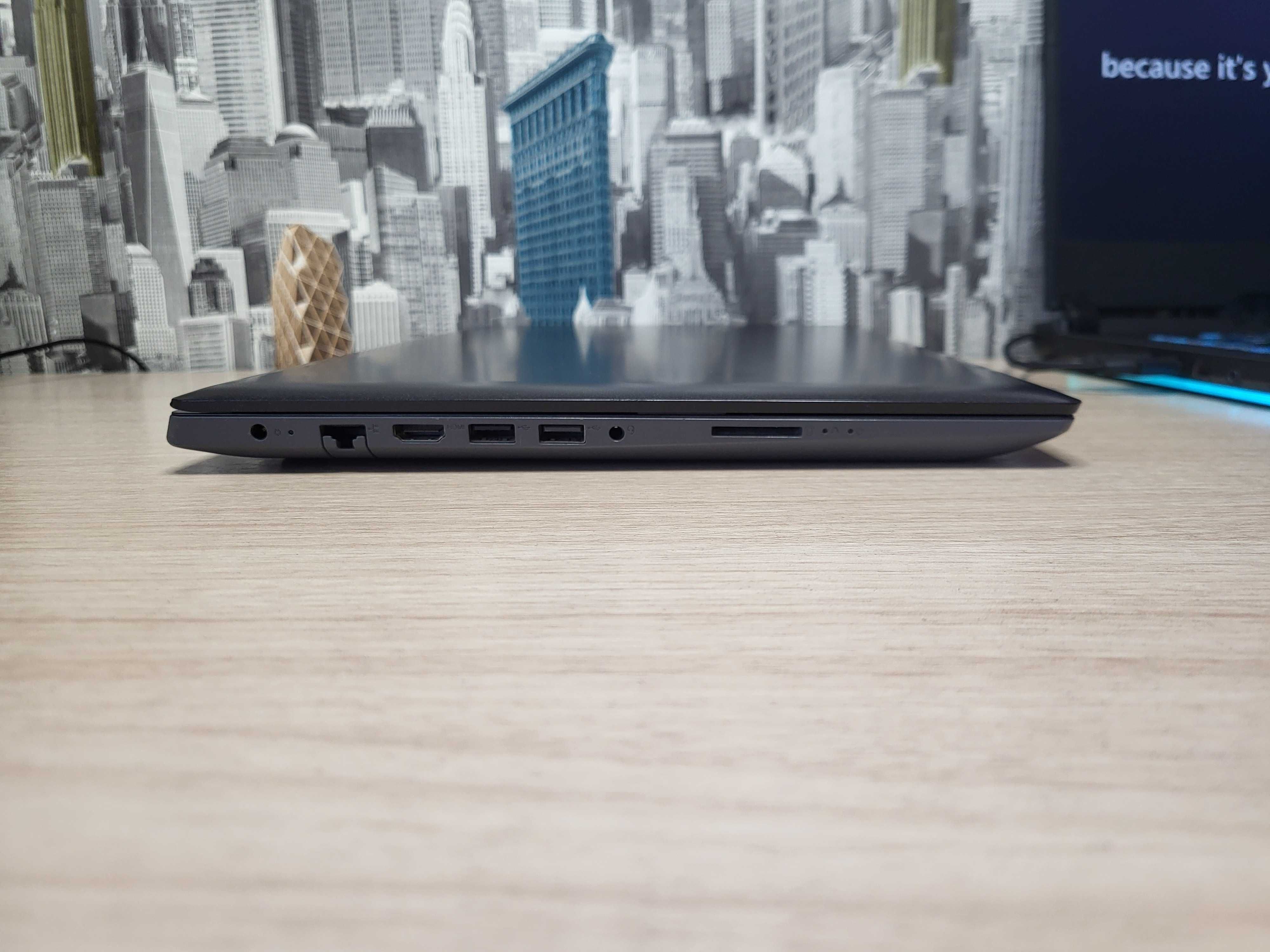 Ноутбук для фильмов и печати. Lenovo