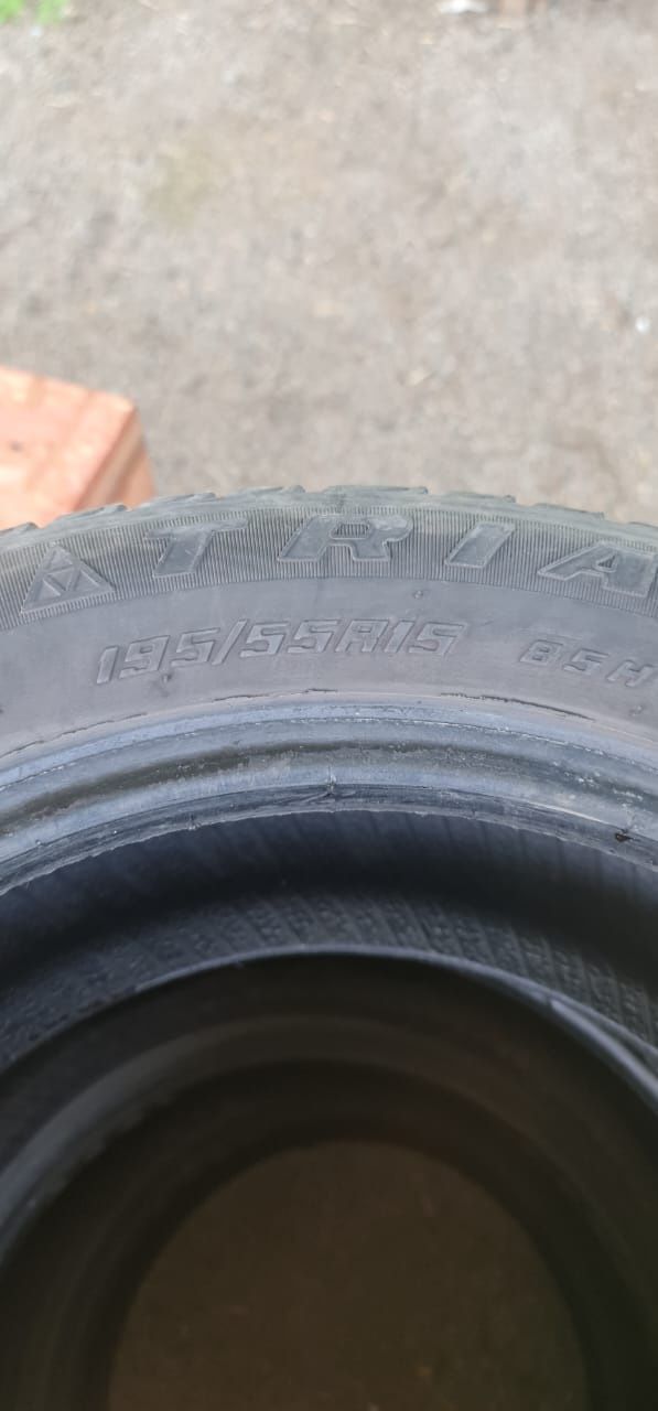 Продам зимние шины