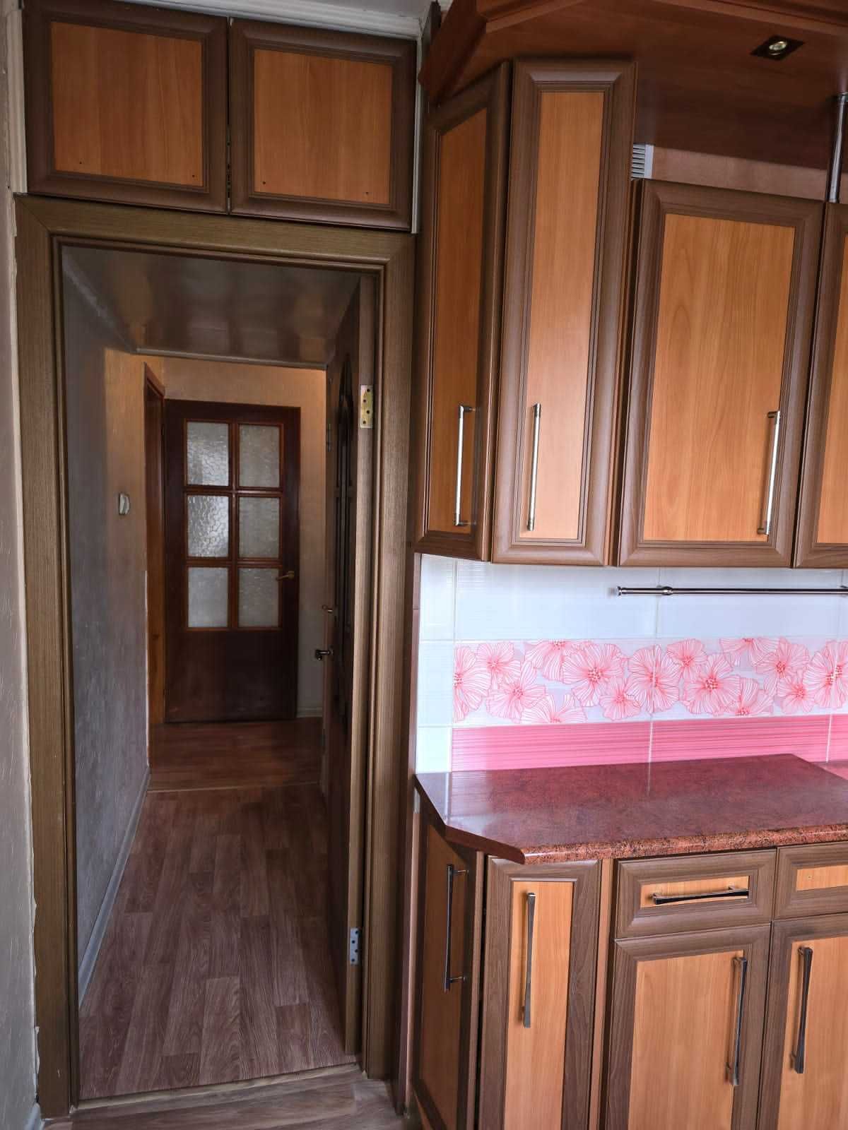 Продам 2-х комнатную квартиру в ауэзовском районе