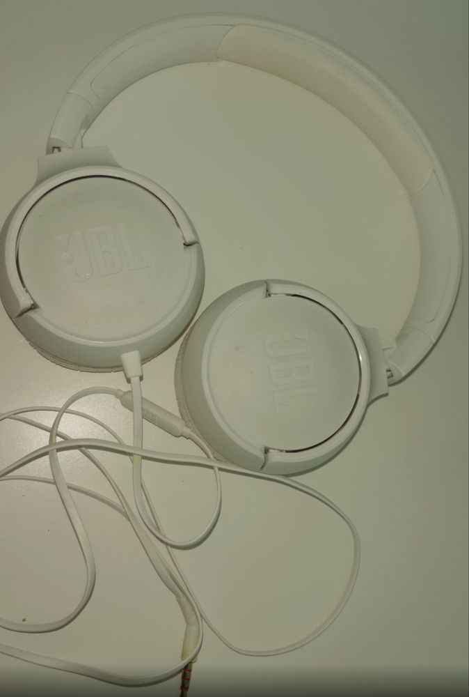 наушники JBL Tune 520C