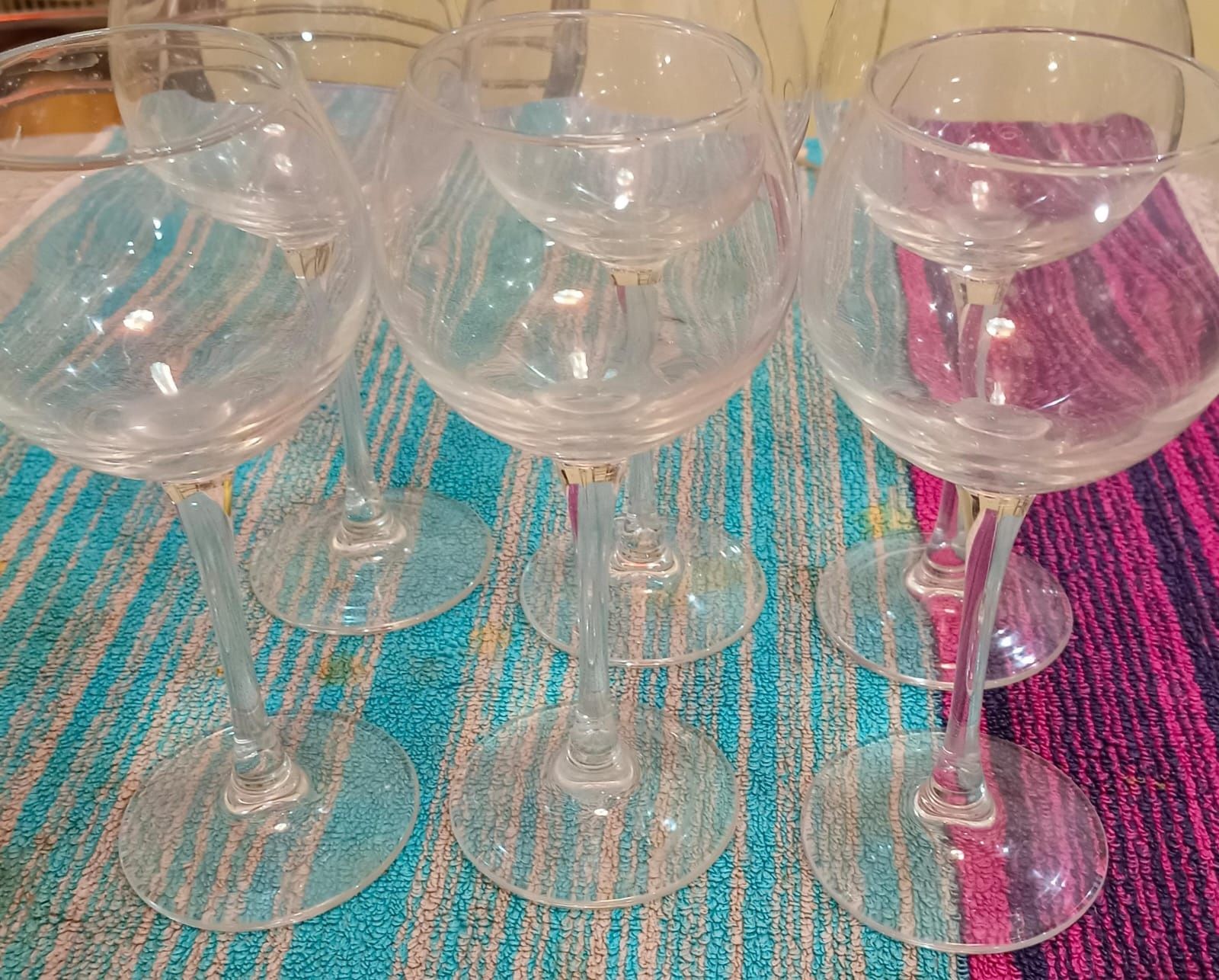 Продам бокалы для вина б/у