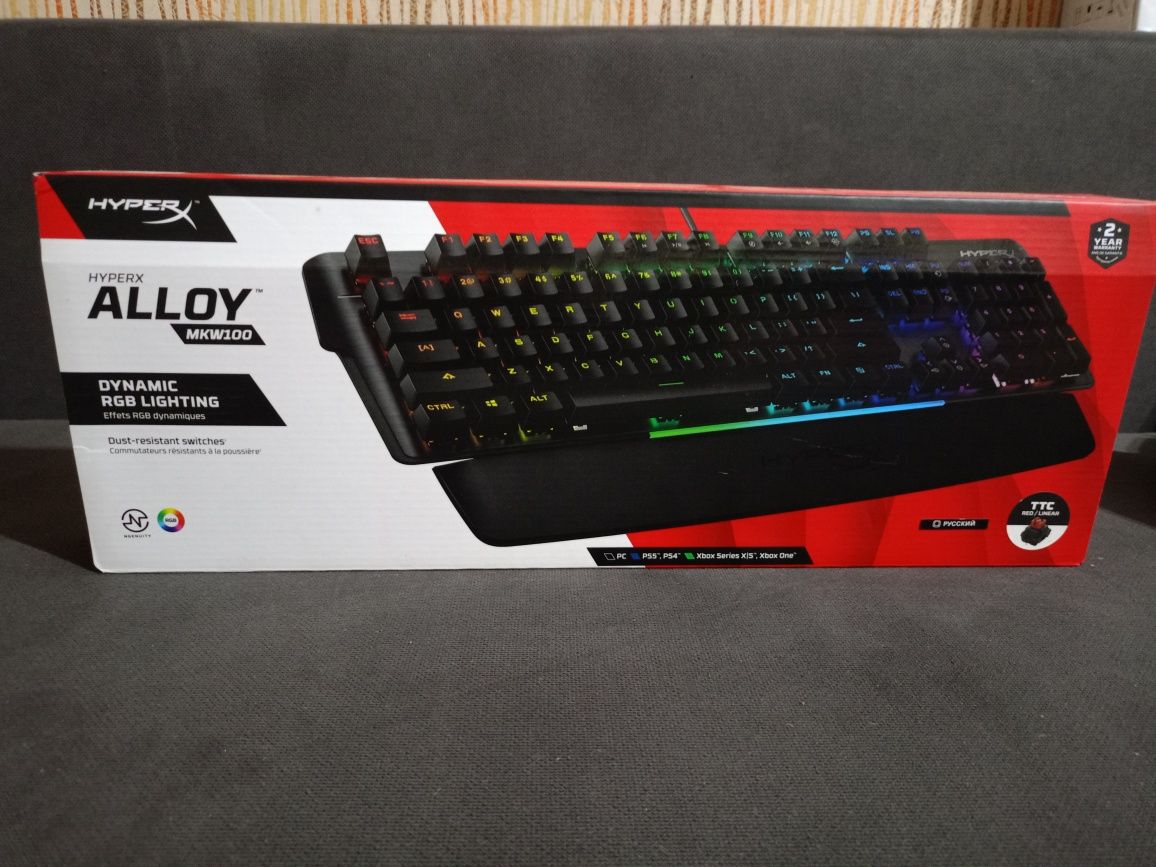 Клавиатура HyperX, в отличном состоянии