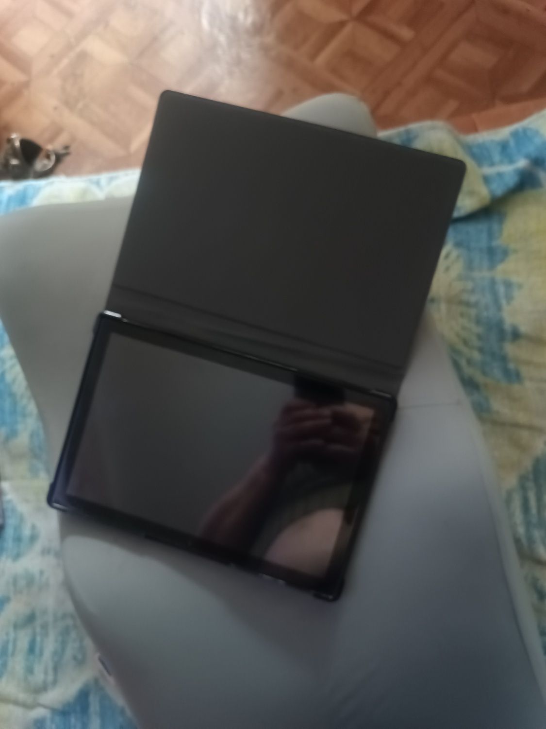 Срочно продам планшет