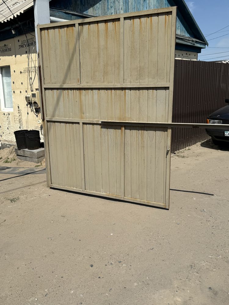 Продам ворота б/у