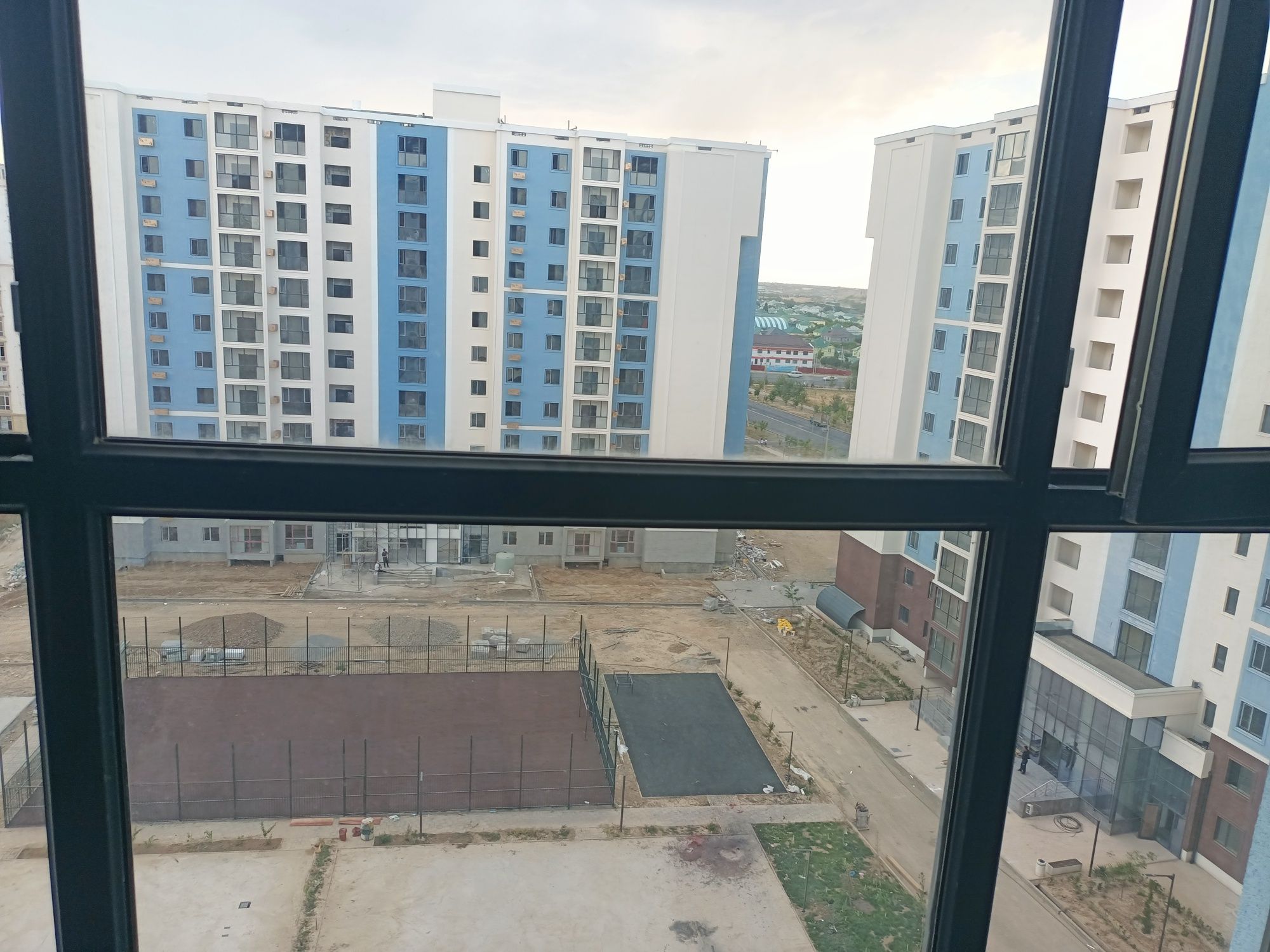 Продам 3-х комнатную квартиру в мкр.Шымкент сити