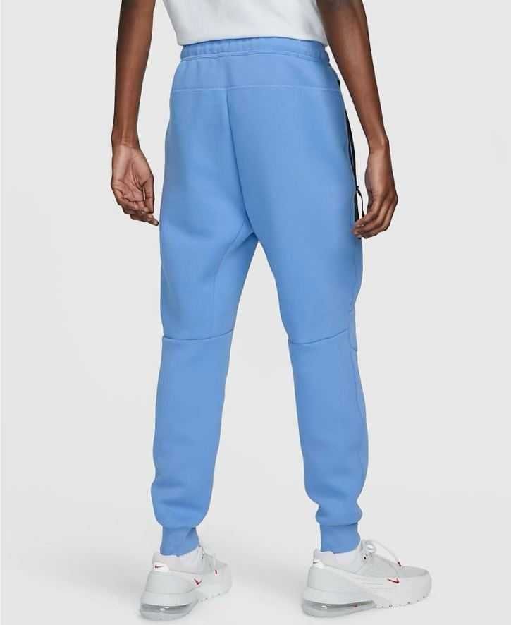 Продаю штаны Nike Sportswear Tech Fleece Men's Joggers размер XL