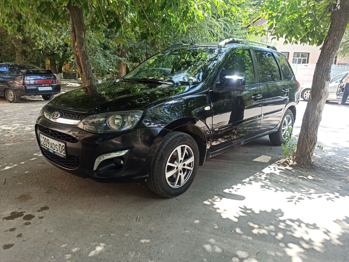 Продам диски R14 разболтовка 4*98 с резиной 185*65R14 в отличном состо