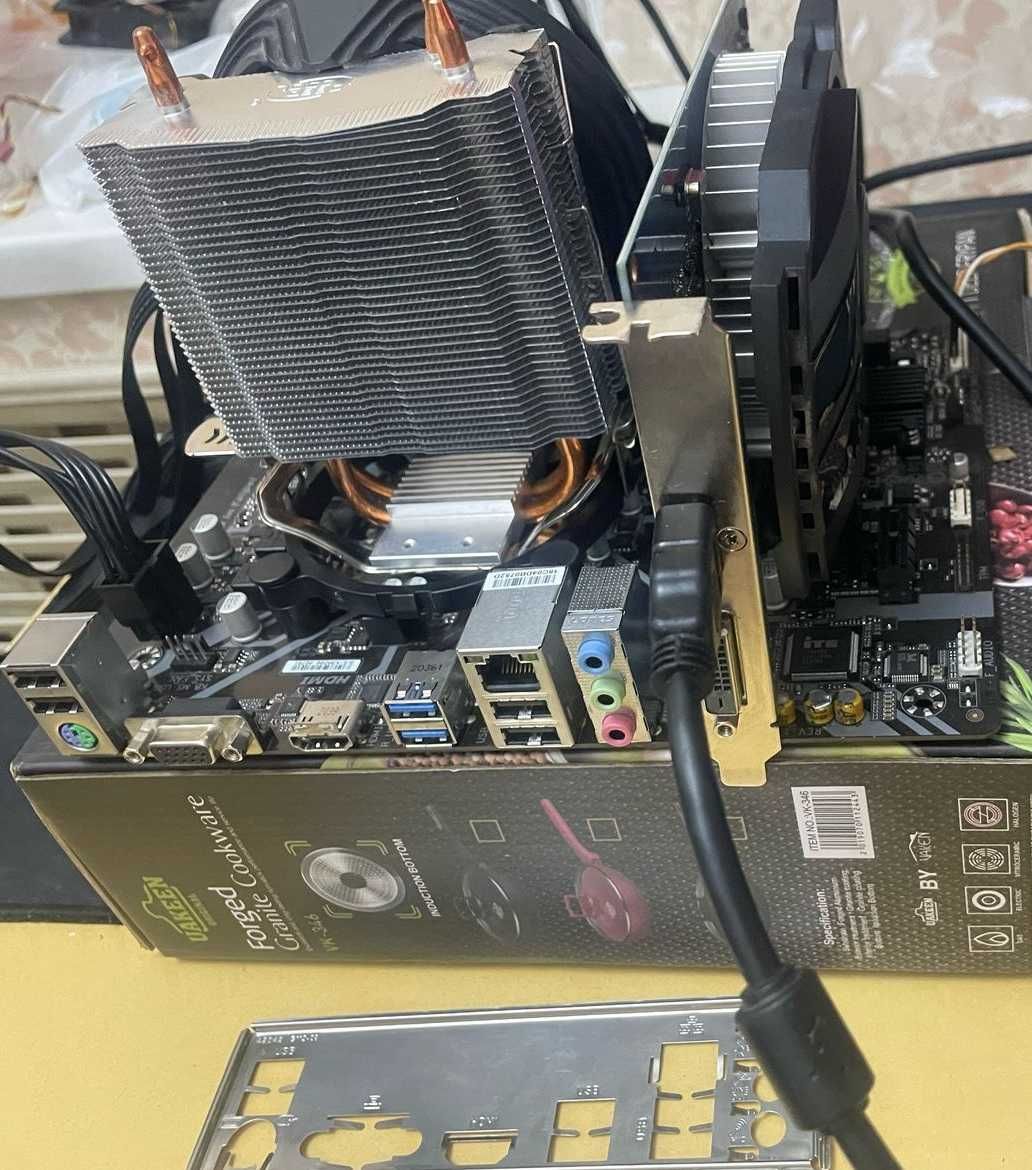 Компьютер комплект процессор i7 8700, 16gb ОЗУ GeForce GT 1030 2gb