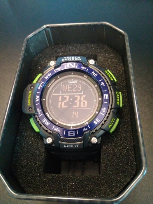 Продам новые оригинальные часы марки CASIO "SGW 1000-2B"