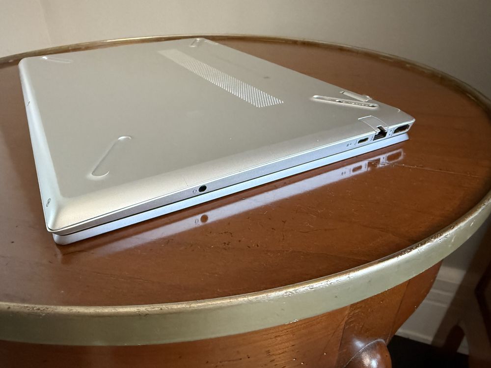 HP Pavillion 15 (Intel Core i7, 8GB DDR4, MX150 2GB, 2TB, Full HD)