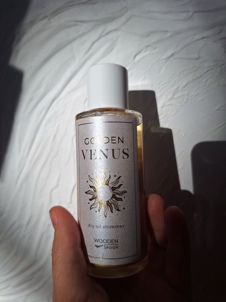 Шимер для тела  золотой venus golden