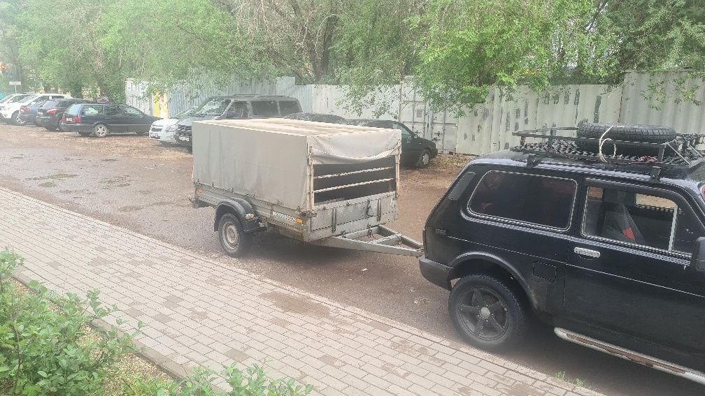 Прицеп. Посуточно.