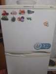 Продам холодильник LG