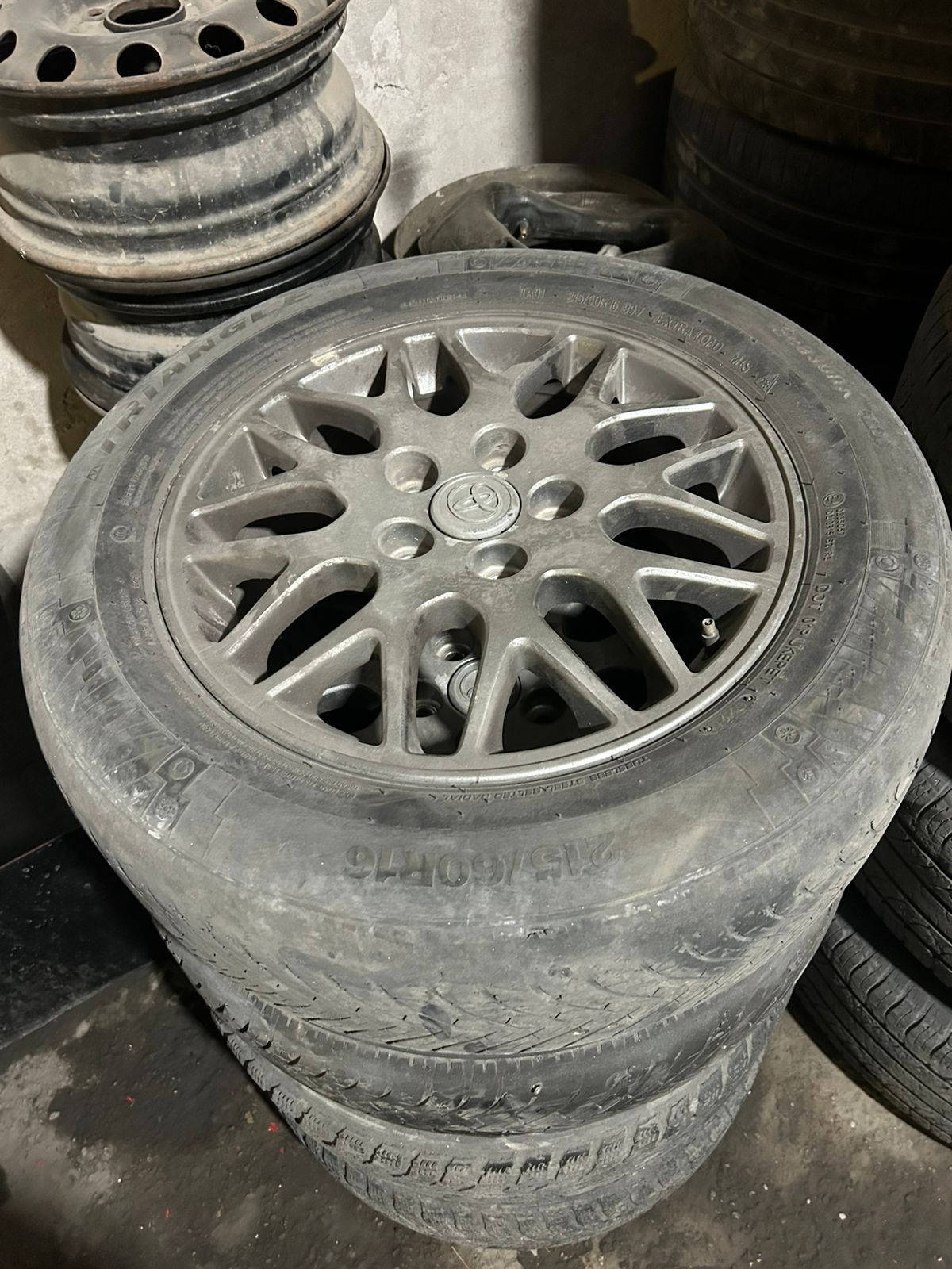 Диска таиота  R16.