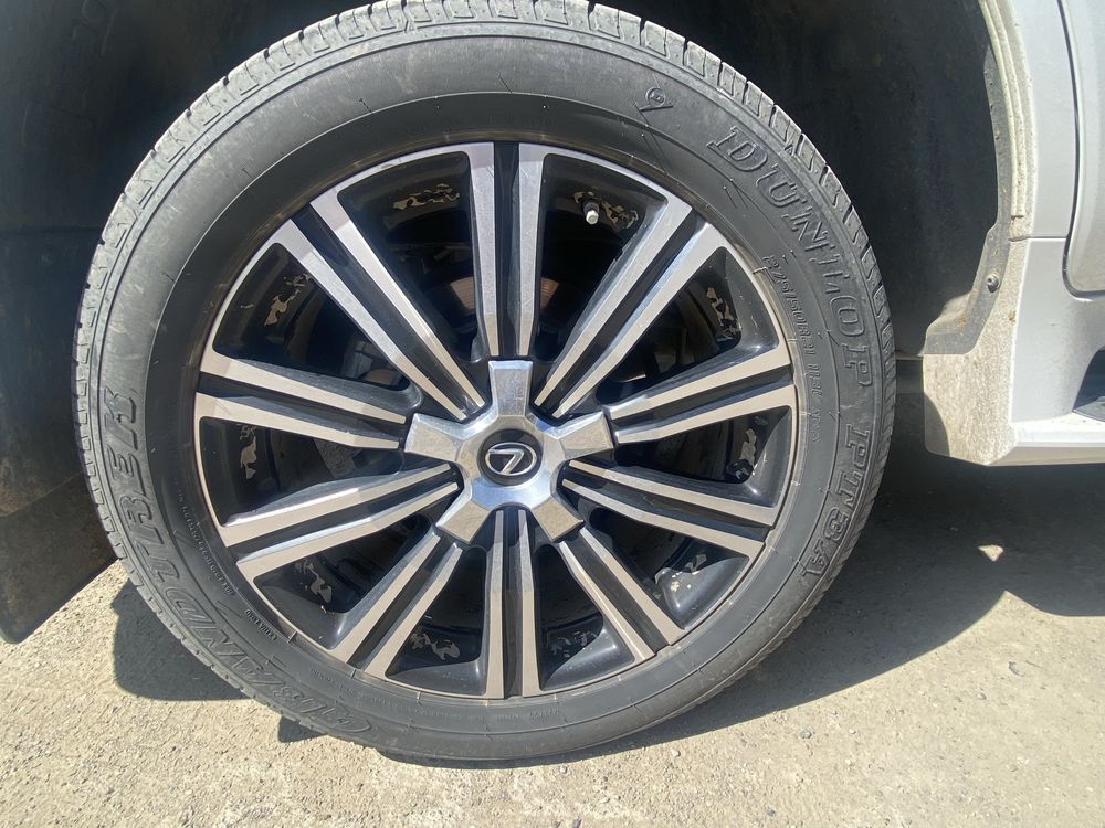 Продам 3 шины 275/50/R21