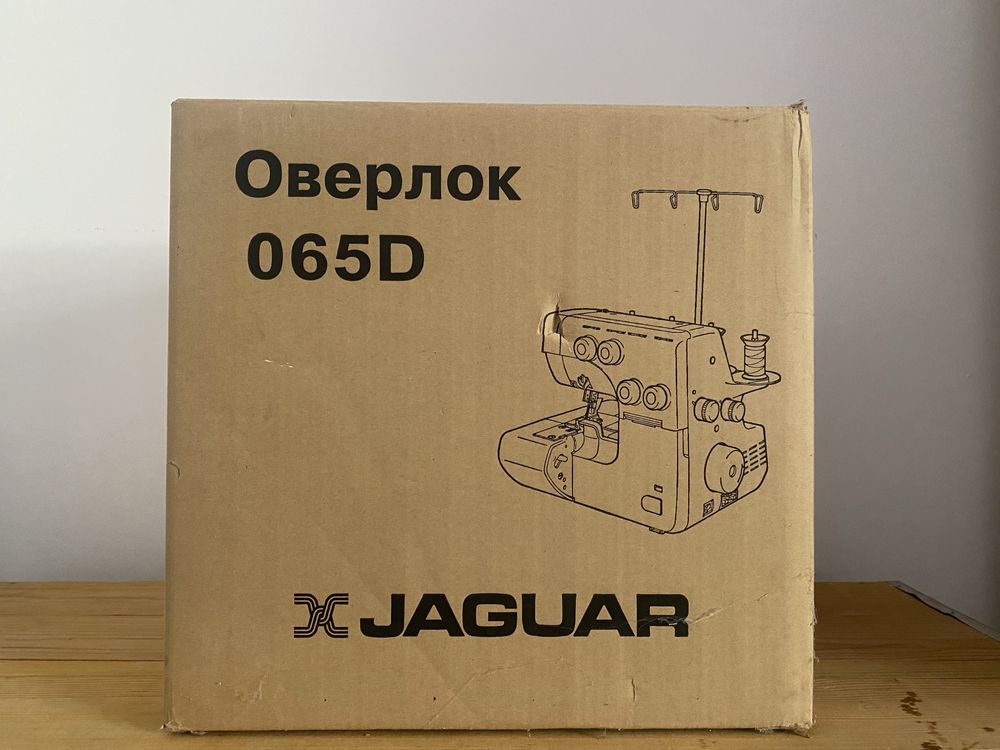 Оверлок Jaguar 065D белый