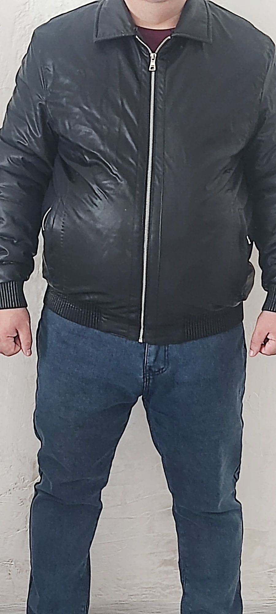 Продам куртку короткую,  новая , размер 56 , ЭКО кожа