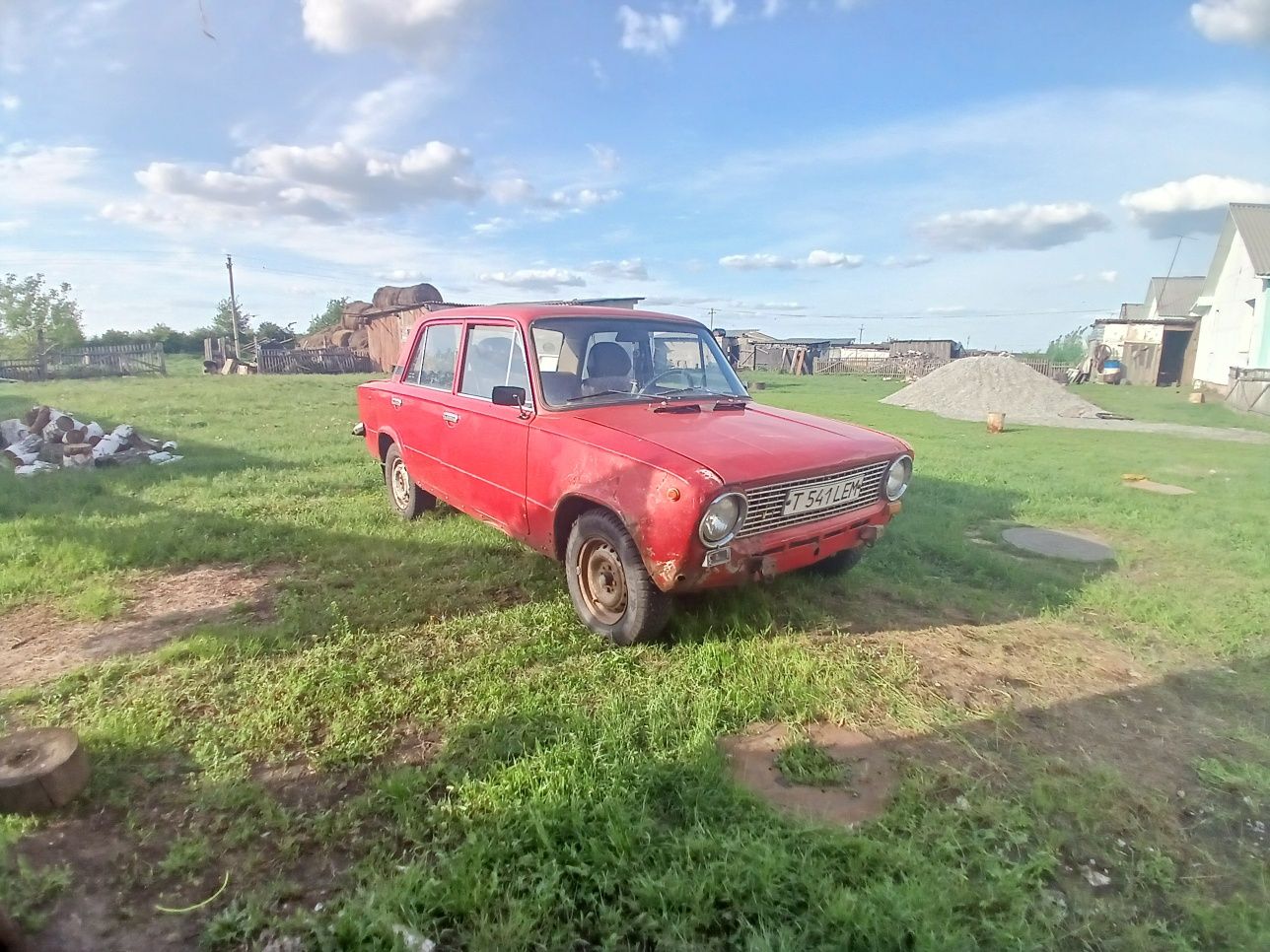 Продам автомобиль лада жигули